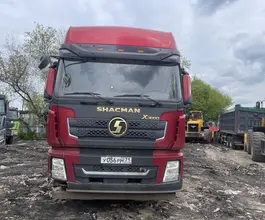 Седельный тягач Седельный тягач Shacman SX42584V324 2022 года б/у фото 3