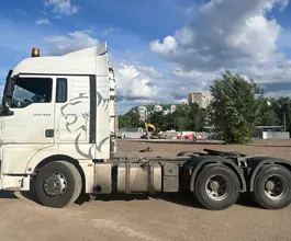 Седельный тягач Седельный тягач SITRAK c7h 2022 года б/у фото 4