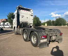 Седельный тягач Седельный тягач SITRAK c7h 2022 года б/у фото 5