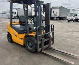 Вилочный погрузчик AURORA FORKLIFT CPQD25 2022 года б/у фото 2
