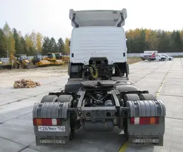 Седельный тягач Седельный тягач Mercedes-Benz Axor 2016 года б/у фото 5