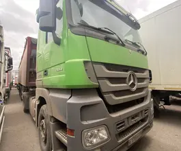 Седельный тягач Седельный тягач Mercedes-Benz Actros 2018 года б/у фото 2