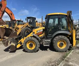 Экскаватор-погрузчик JCB 3CXS14M2NM 2017 года б/у фото 5
