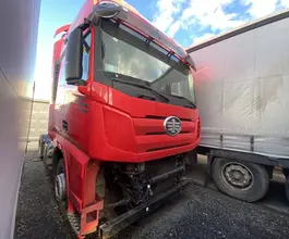 Седельный тягач Седельный тягач FAW J6P 2023 года б/у фото 2