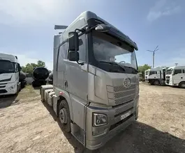 Седельный тягач Седельный тягач FAW JH6 2023 года б/у