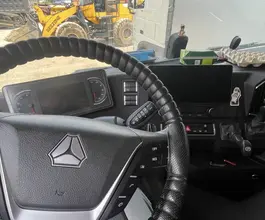 Седельный тягач Седельный тягач SITRAK c7h 2023 года б/у фото 4