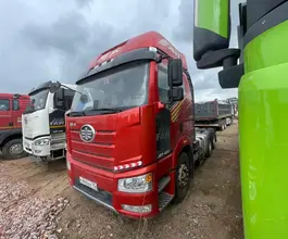 Седельный тягач Седельный тягач FAW J7 LNG 2022 года б/у фото 4