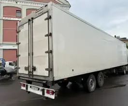 Полуприцеп-рефрижератор Grunwald GRW3S0 2023 года б/у