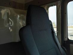 Тентованный грузовик Тентованный грузовик  Howo 2026 года новый фото 9