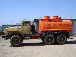 Бензовоз АЦ 7.5 м3  Урал 4320  б/у