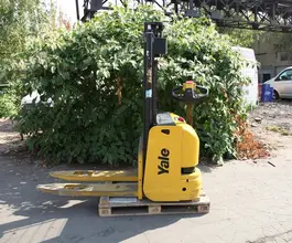 Вилочный погрузчик Yale MS10AC 2012 года б/у