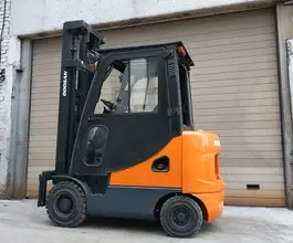 Вилочный погрузчик Doosan D20 2020 года новый