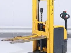 Штабелер Jungheinrich EJC216  б/у