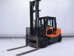 Вилочный погрузчик Daewoo D50SC  б/у