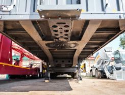 Шторный полуприцеп Luxuda LZC9404XXYCL 2024 года новый фото 6