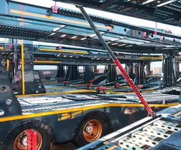 Полуприцеп-автовоз LUXUDA LZC9405BG 2024 года новый фото 3