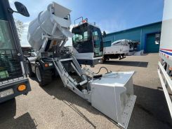 Бетоносмеситель Бетоносмеситель  Yugong SDM5500 2026 года новый фото 14