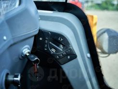 Фронтальный погрузчик YUGONG ZL20 2026 года новый фото 5