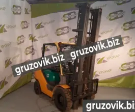 Вилочный погрузчик Komatsu FG 2009 года б/у