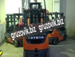 Вилочный погрузчик Toyota 8FG15 2007 года б/у