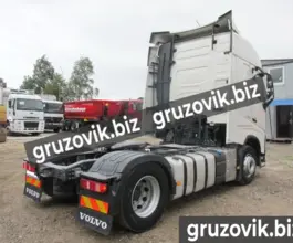 Тягач Седельный тягач Volvo FH 2017 года б/у фото 3