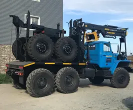 Лесовоз с КМУ Лесовоз  Урал 5557 с КМУ  2026 года новый фото 5