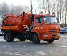 Бензовоз АЦ 7.5 м3  Камаз 43253  б/у фото 3
