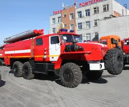 Пожарный автомобиль Пожарная машина  Урал  б/у