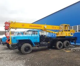 Автокран Ивановец 45717    б/у