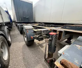 Полуприцеп-контейнеровоз ИНТЕРПРИЦЕП 853375 2023 года б/у фото 2
