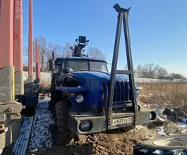 Лесовоз с КМУ Урал 44202 2021 года б/у