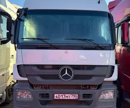 Седельный тягач Седельный тягач Mercedes-Benz Actros 2017 года б/у фото 2