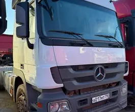 Седельный тягач Седельный тягач Mercedes-Benz Actros 2017 года б/у