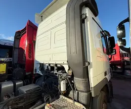 Седельный тягач Седельный тягач Mercedes-Benz Actros 2017 года б/у фото 5
