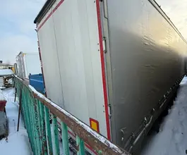 Тентованный полуприцеп Schmitz ZKI 2017 года б/у фото 5