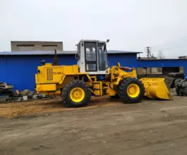 Фронтальный погрузчик амкадор ТО18Б3 2005 года б/у фото 3
