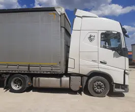 Седельный тягач Седельный тягач Volvo FH 2017 года б/у фото 5