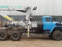 Тягач с КМУ Урал 4320  б/у