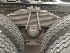 Тягач Седельный тягач Howo ZZ4327V3247Q 2019 года новый фото 4