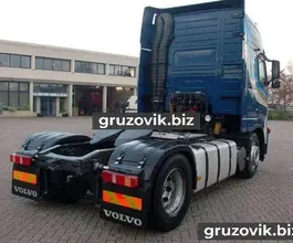 Тягач Седельный тягач Volvo FH 2006 года б/у
