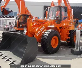 Экскаватор-погрузчик DISD SD300 2018 года б/у