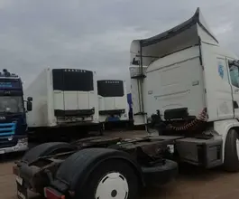 Тягач Седельный тягач Scania R-series 2002 года б/у фото 3