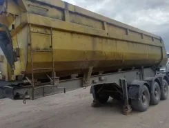 Самосвальный полуприцеп Cat DP30NT 2006 года б/у