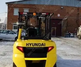 Вилочный погрузчик Hyundai 50D-9SA 2016 года б/у фото 4