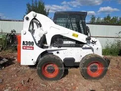 Фронтальный погрузчик Bobcat A 300 2008 года б/у