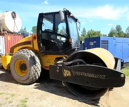 Дорожный каток JCB Vibromax VM115D 2008 года б/у
