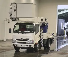 Автовышка Автовышка  HINO 300 2013 года б/у