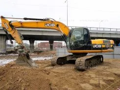 Экскаватор JCB JS 220 LC 2010 года б/у