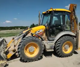 Экскаватор-погрузчик JCB 4CX 2018 года б/у