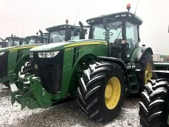 Трактор John Deere 8335 R 2013 года б/у